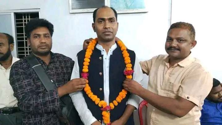 হরিপুরে উপজেলা নির্বাচনে বিপুল ভোটে পুষ্পর জয়। 