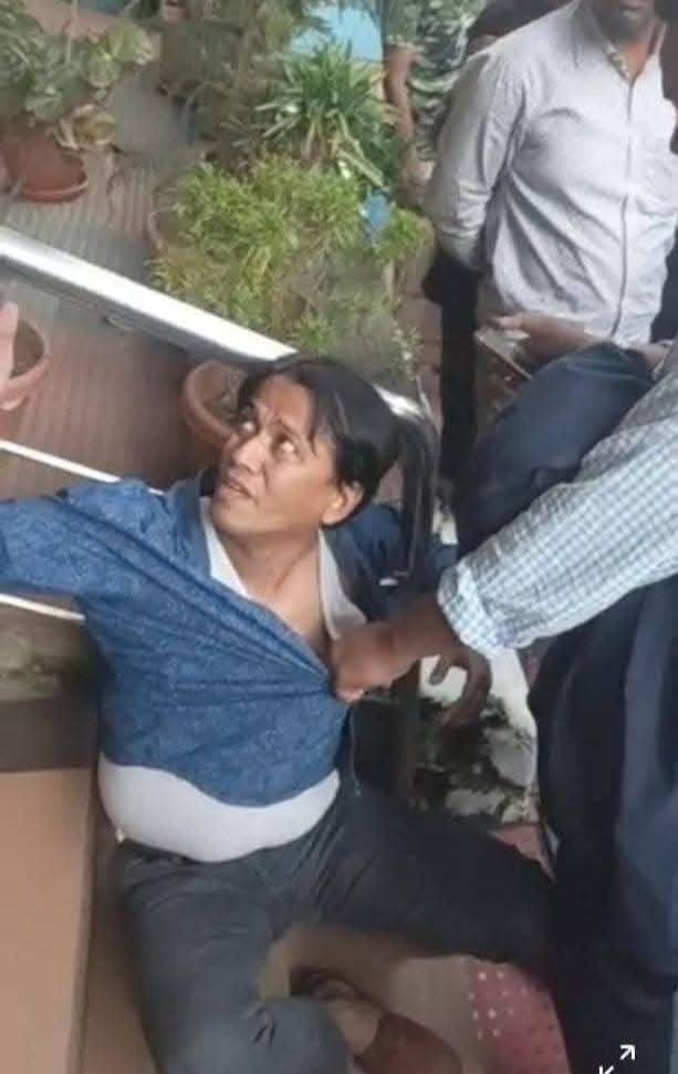 দায়িত্বশীল ব্যাক্তিরা ওসি নেজামের ঘটনাটি বিষয় থেকে শিক্ষাই-সর্তক হওয়ার প্রয়োজন।
