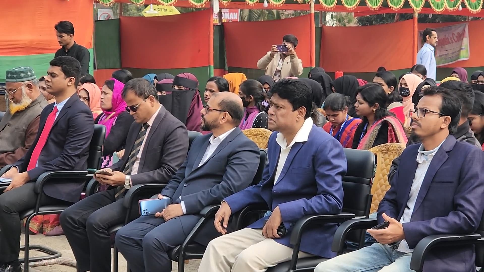 বিজয়ের উল্লাসে, তারুণ্যের উচ্ছ্বাসে’ শীর্ষক আলোচনা সভা 