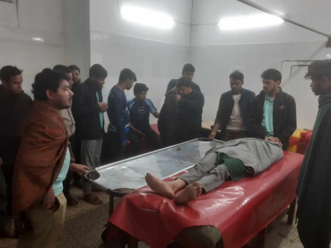 গোপালগঞ্জ বশেমুরবিপ্রবি শিক্ষার্থীদের মেসে হামলা, আহত- ৮