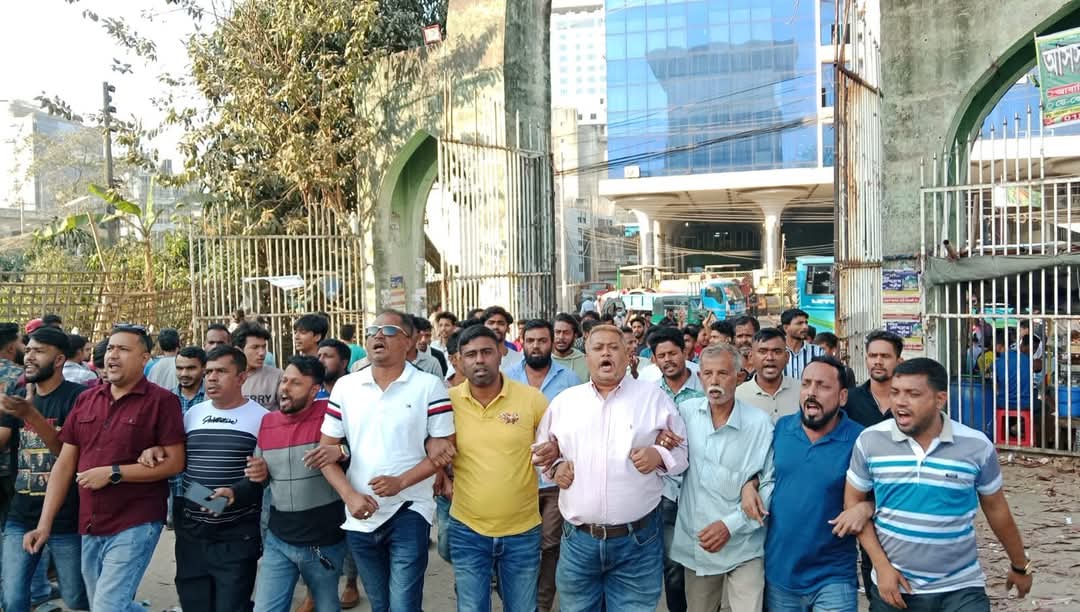স্বৈরাচার সরকারের আমলে একাধিক মামলা আসামি হয়ে   কারাগারে ছিলাম আমি সবুজ।  