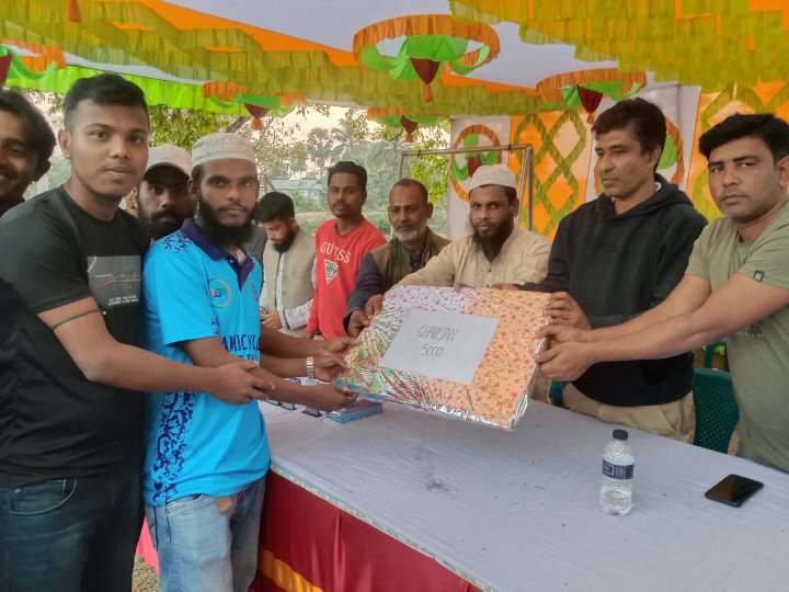 তেলিহাটি ইউনিয়ন ৬ নং ওয়ার্ড ছাত্রদলের উদ্যোগে ফাইনাল টিকেট খেলার আয়োজন করা হয়েছে।