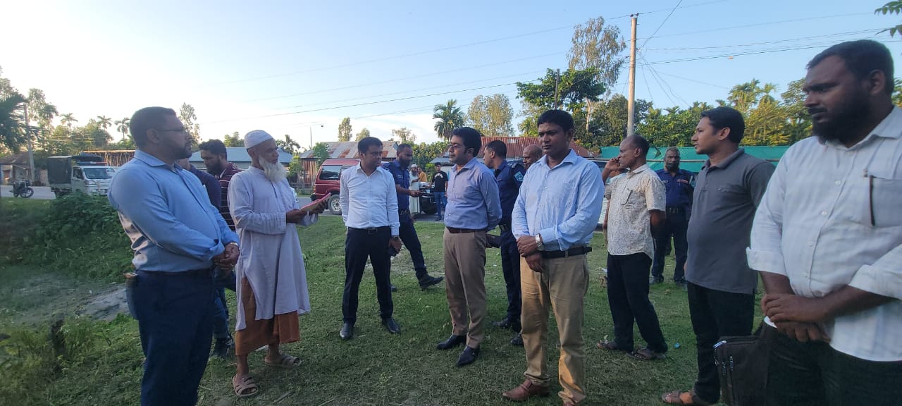 খোলা রেখে নির্মাণ সামগ্রী পরিবহনের দায়ে ভুরুঙ্গামারীতে ৩ ড্রাইভারকে জরিমানা