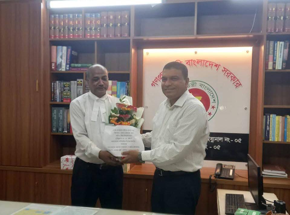 চট্টগ্রাম নারী ও শিশু নির্যাতন দমন ট্রাইব্যুনালের বিচারক জনাব গাজী সাইদূর রহমানকে বিদায় সংবর্ধনা ও সম্মাননা প্রদান