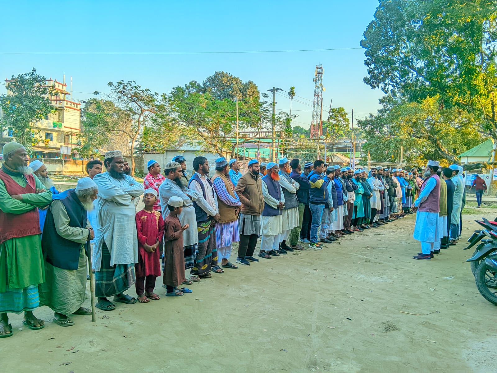 ফুলবাড়ীতে জুলাই বিপ্লবী শহীদ ওসমান হাদির গায়েবানা জানাযা ও দোয়া মাহফিল অনুষ্ঠিত
