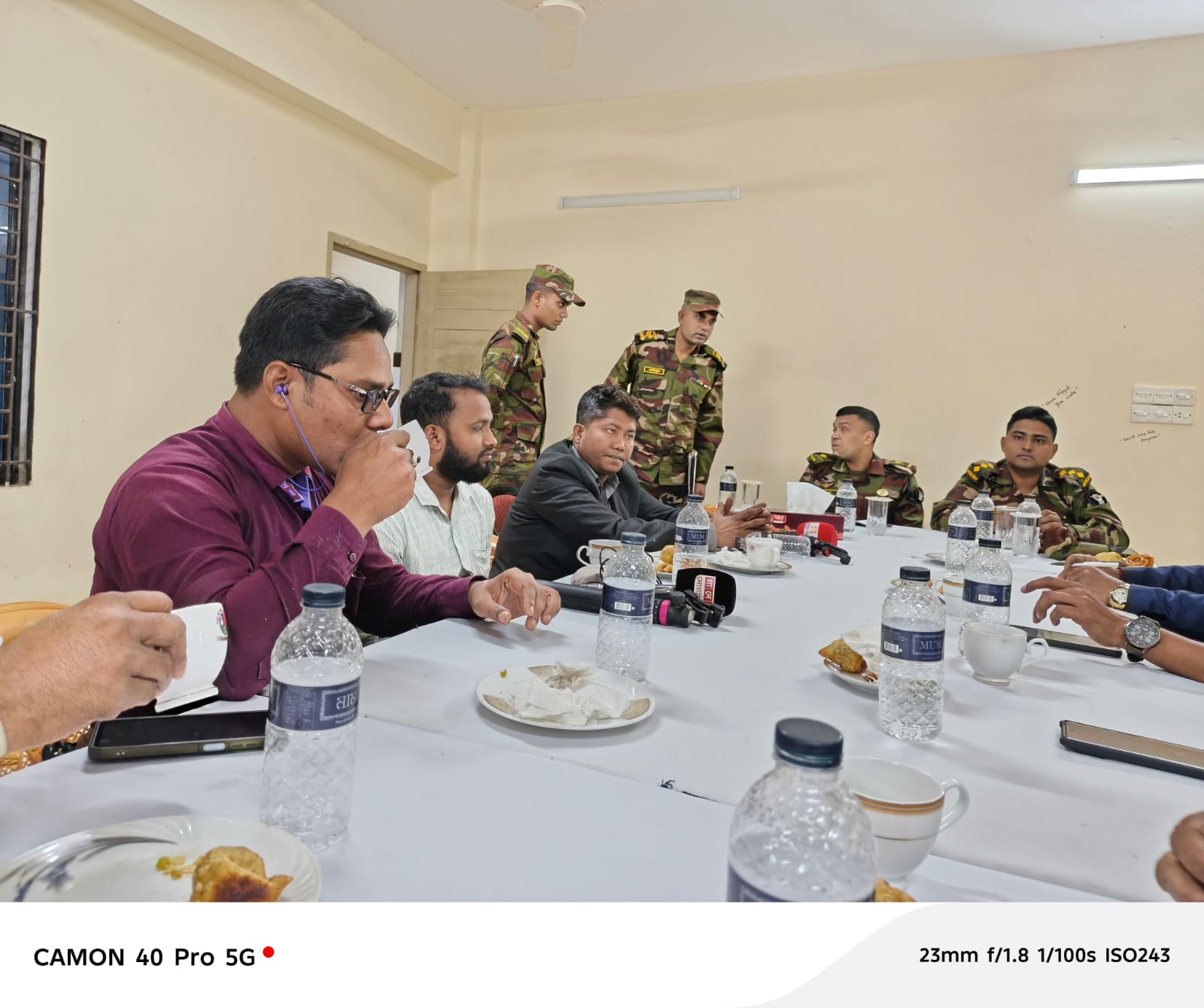 ত্রয়োদশ জাতীয় সংসদ নির্বাচন উপলক্ষে কবিরহাটে সেনাবাহিনী–সাংবাদিক আইনশৃঙ্খলা বিষয়ক সেমিনার