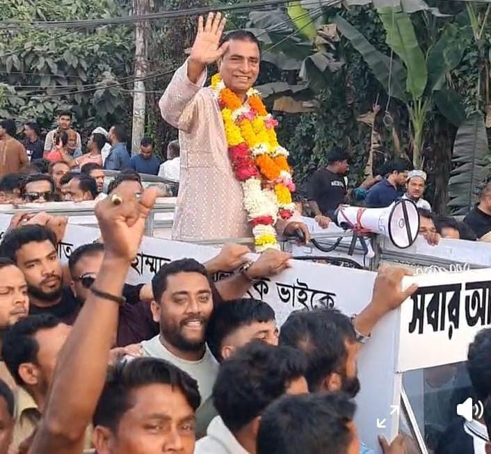 পটিয়ায় বিএনপি মনোনীত প্রার্থী আলহাজ্ব এনামুল হক এনাম ভাইয়ের ব্যাপক জনসংযোগ