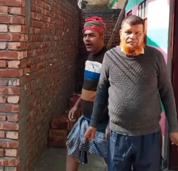 টঙ্গীতে ব্যবসায়ী মামুনের অভিযোগ: ‘খোকন’ নামের এক ব্যক্তির বিরুদ্ধে চাঁদাবাজি ও নির্যাতনের অভিযোগ ঈদের আগে চরম আতঙ্কে পরিবার, প্রশাসনের হস্তক্ষেপ কামনা