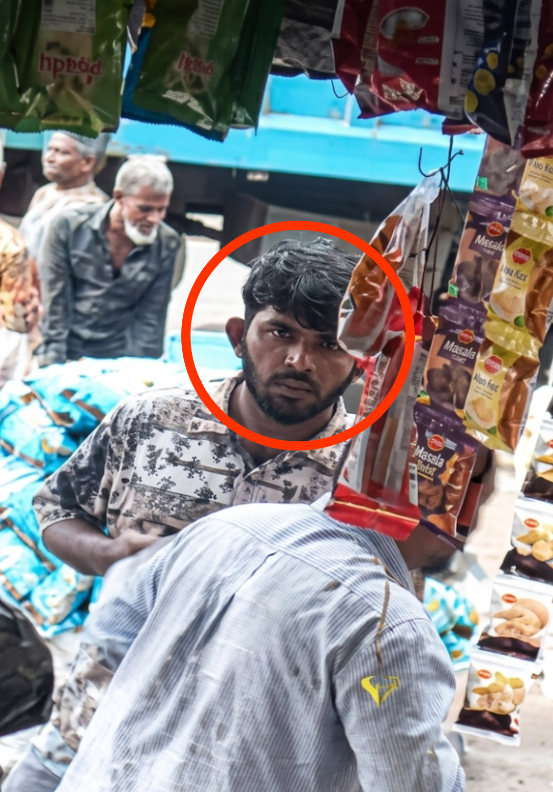 সাংবাদিকের মোবাইল চুরি, বিকাশ-নগদের টাকা উত্তোলন: তথ্য-প্রমাণ থাকার পরও চোর অধরা কেন?