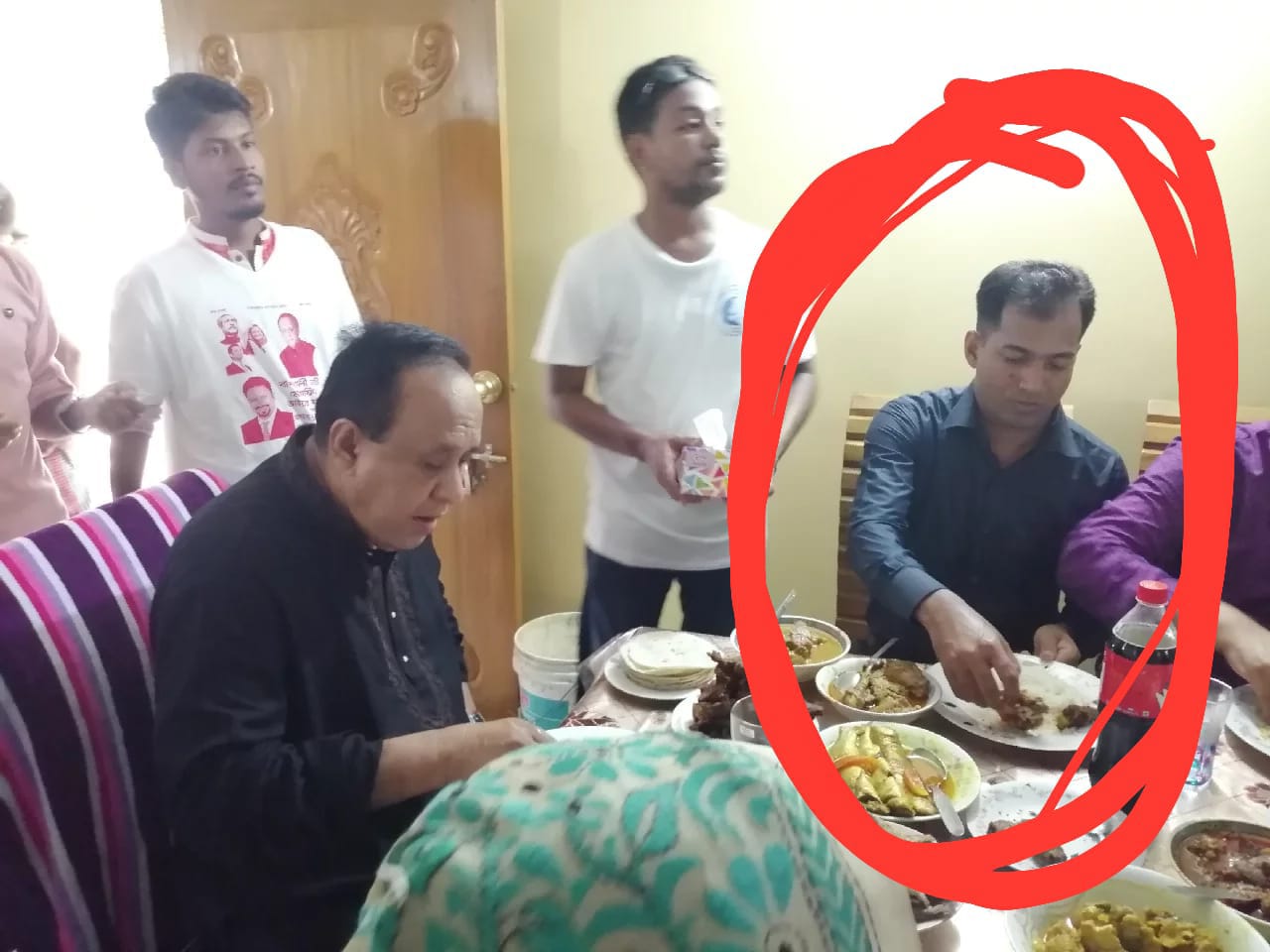 বাঁশখালীতে ‘ভুয়া মেজর’ পরিচয়ে প্রতারণার অভিযোগ কখনো ডিবি, কখনো এসপি, কখনো মেজর-জেনারেল পরিচয় দেওয়ার অভিযোগ—তদন্তের দাবি